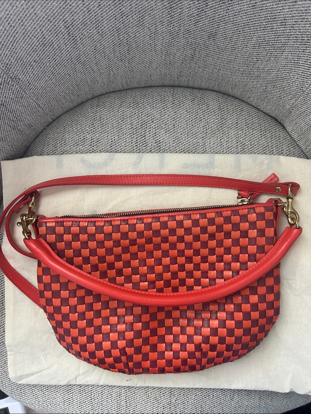 Clare V. Petit Moyen Messenger Crossbody - Picture 6 of 8